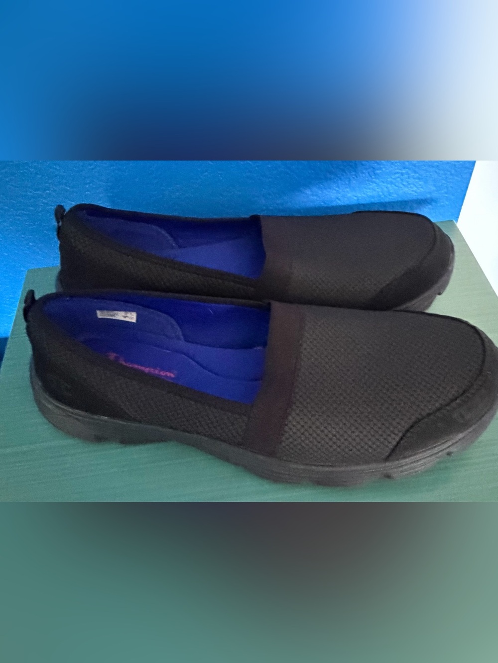 Black Slip-On Casual Shoes with Blue Insole